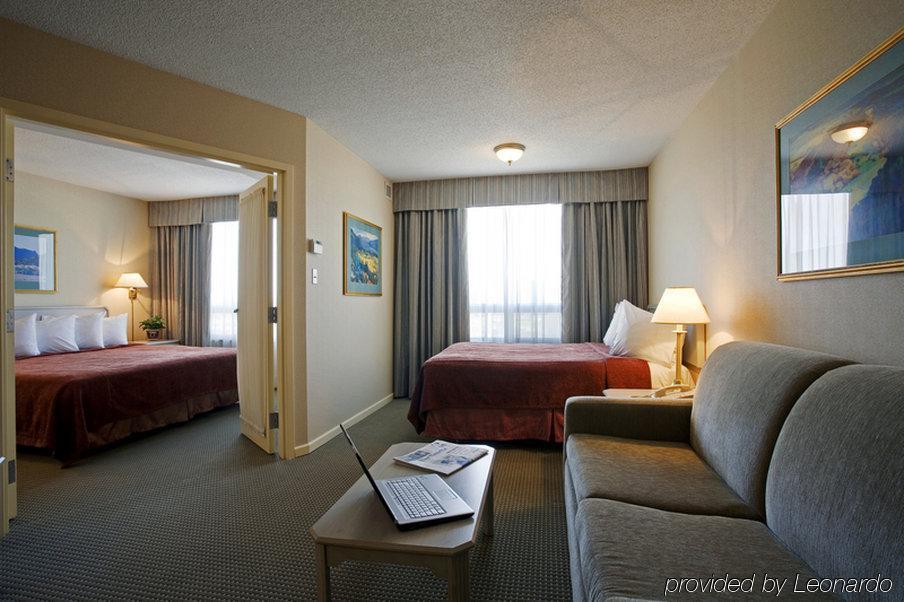 Quality Suites Whitby Chambre photo